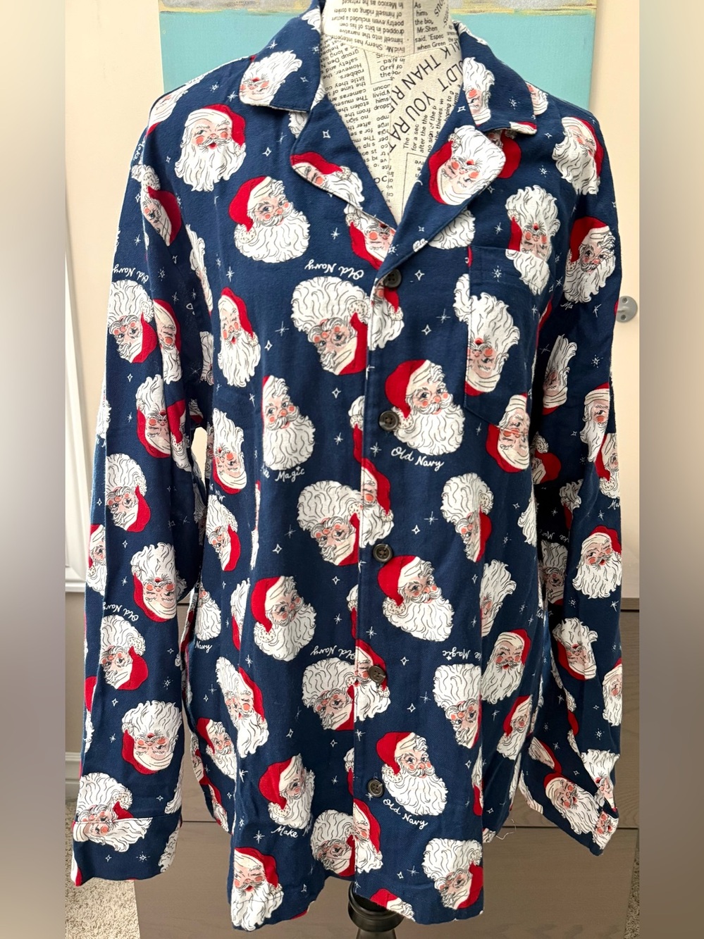 NEW Old Navy UNISEX Pajama SHIRT Santa Claus HEAD Print Button Up Top XL